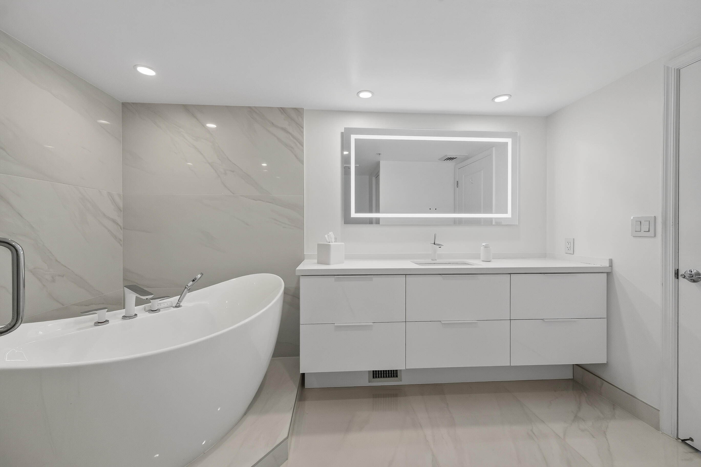 610 W Las Olas Boulevard 1118n Property Photo 66