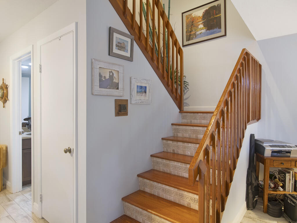 1010 10th Way Property Photo 13