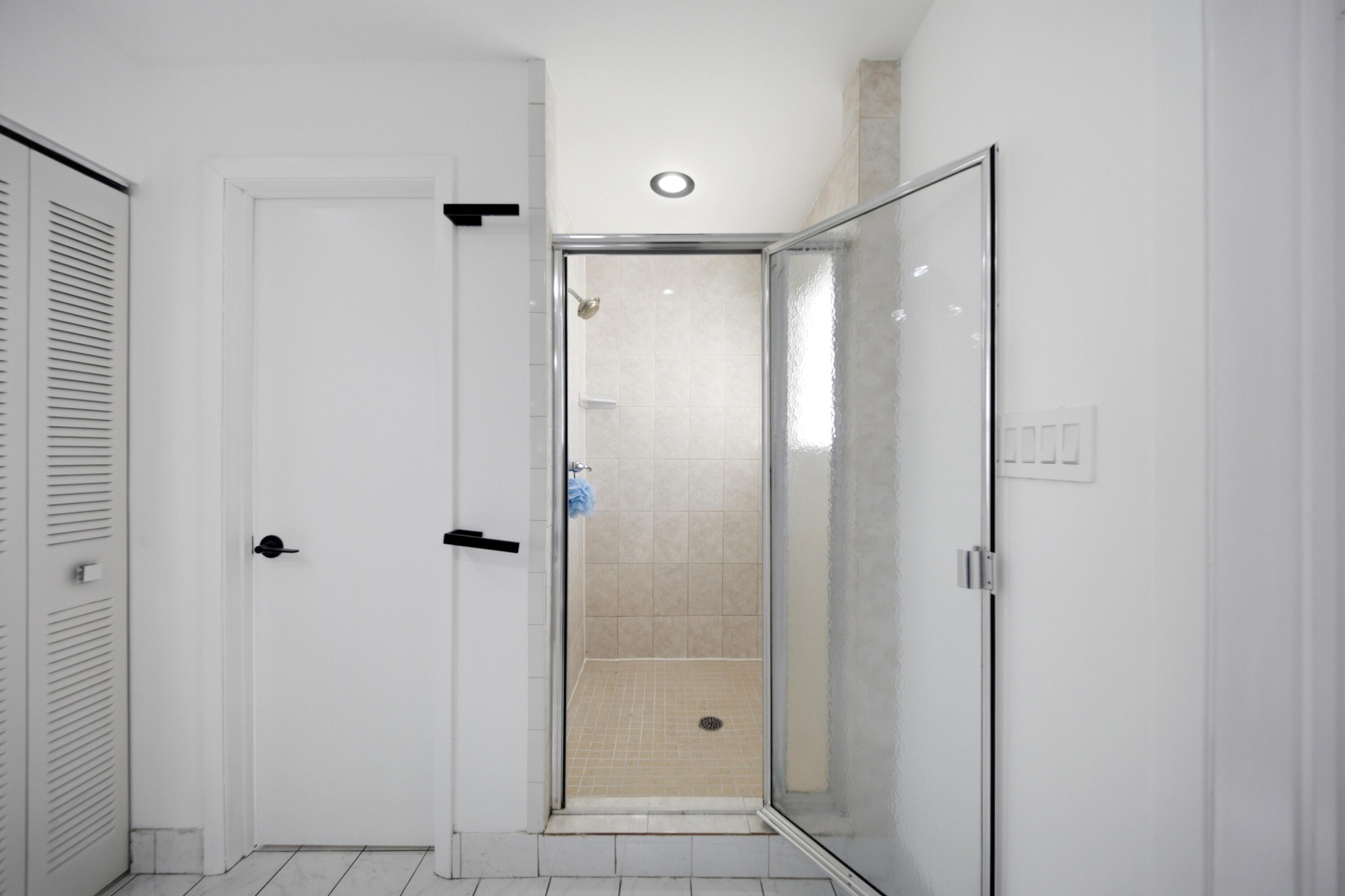 8114 Nutmeg Way Property Photo 13