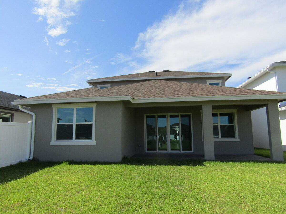 1689 Wandering Willow Way Property Photo 23