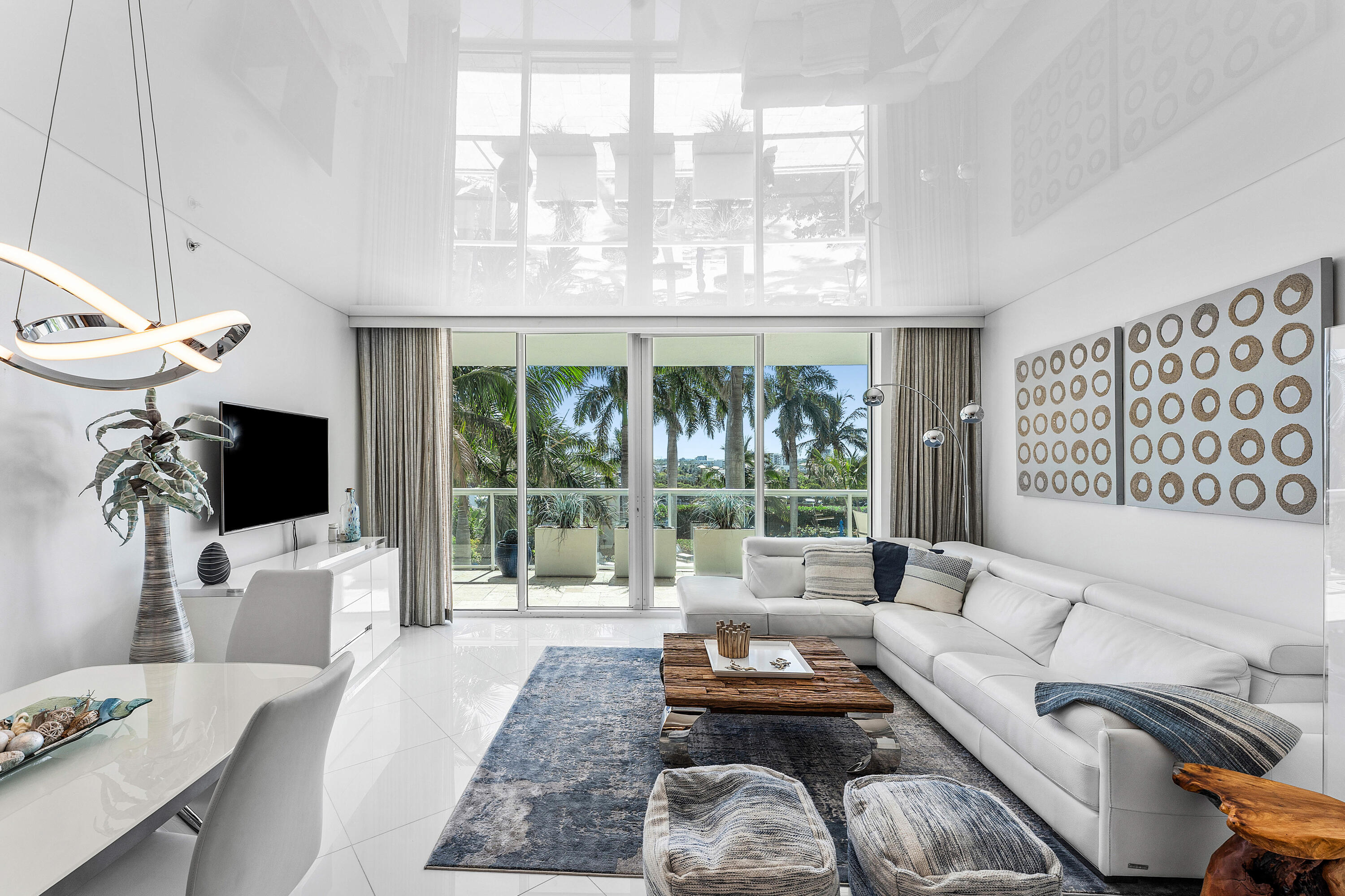 1 N Ocean Boulevard 513 Property Photo 4