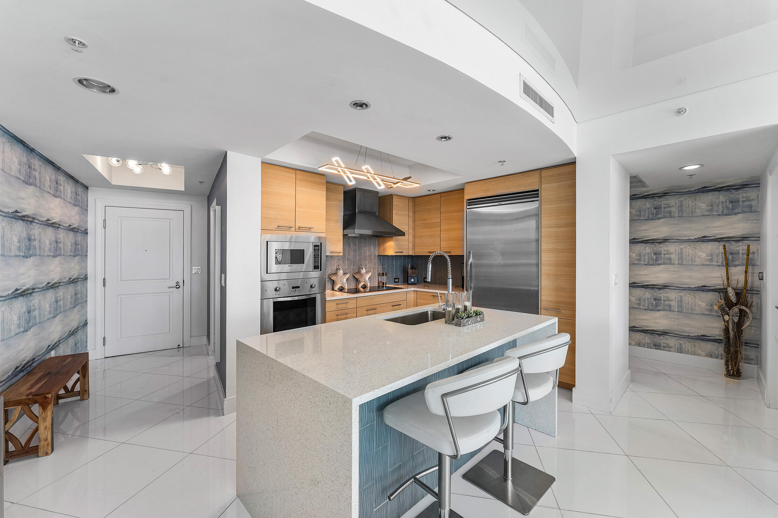 1 N Ocean Boulevard 513 Property Photo 10
