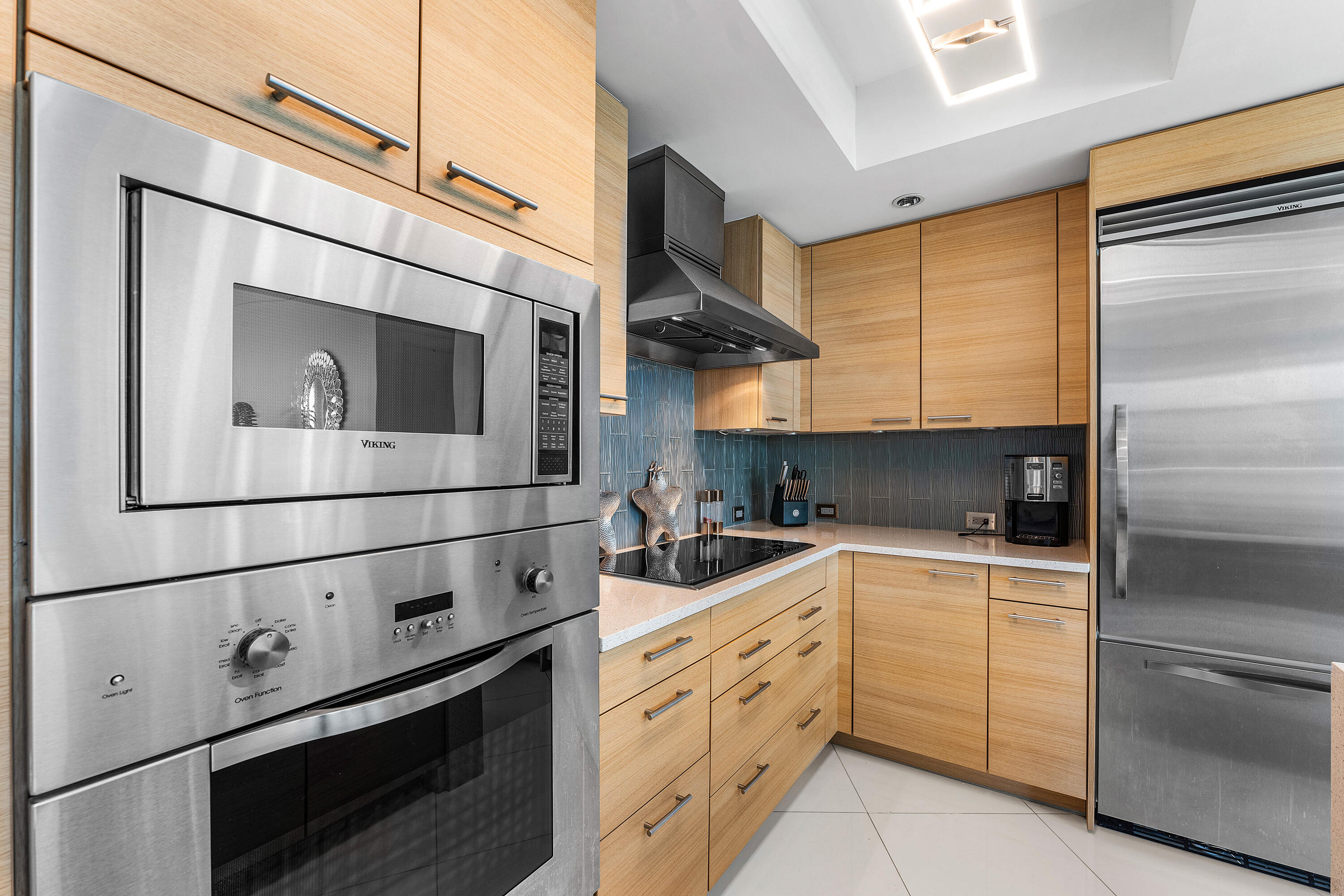 1 N Ocean Boulevard 513 Property Photo 12