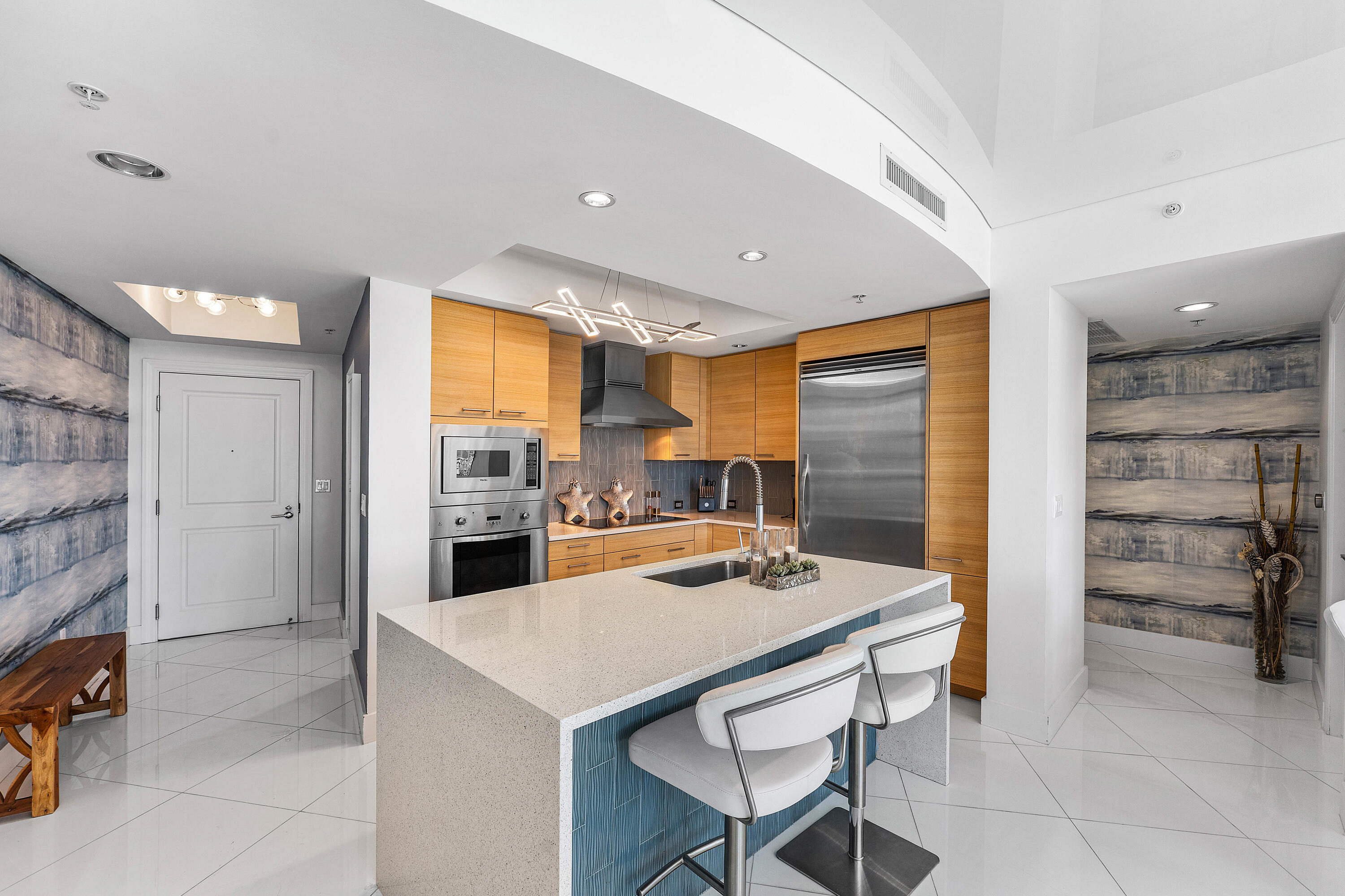 1 N Ocean Boulevard 513 Property Photo 14
