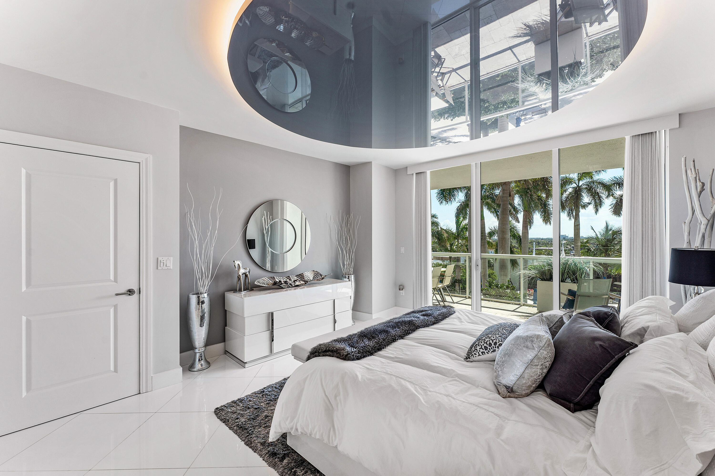 1 N Ocean Boulevard 513 Property Photo 16