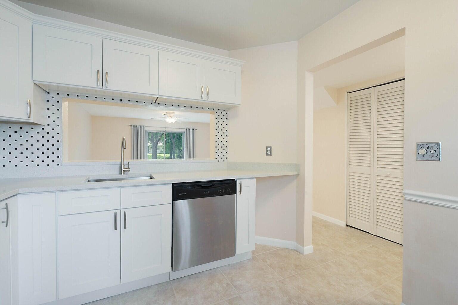 6384 Boca Circle Property Photo 6