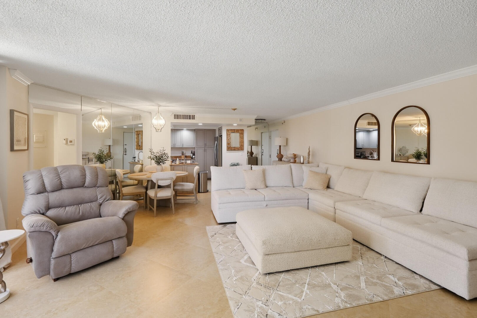2800 N Ocean A-4a Property Photo 2