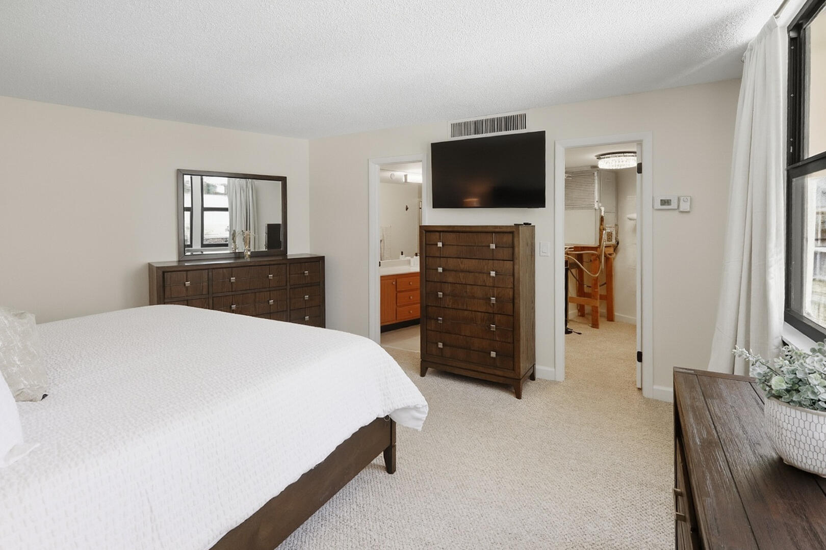2800 N Ocean A-4a Property Photo 9