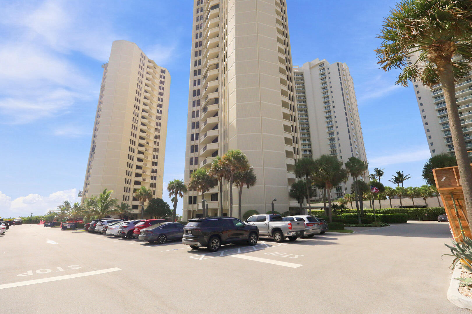 2800 N Ocean A-4a Property Photo 13