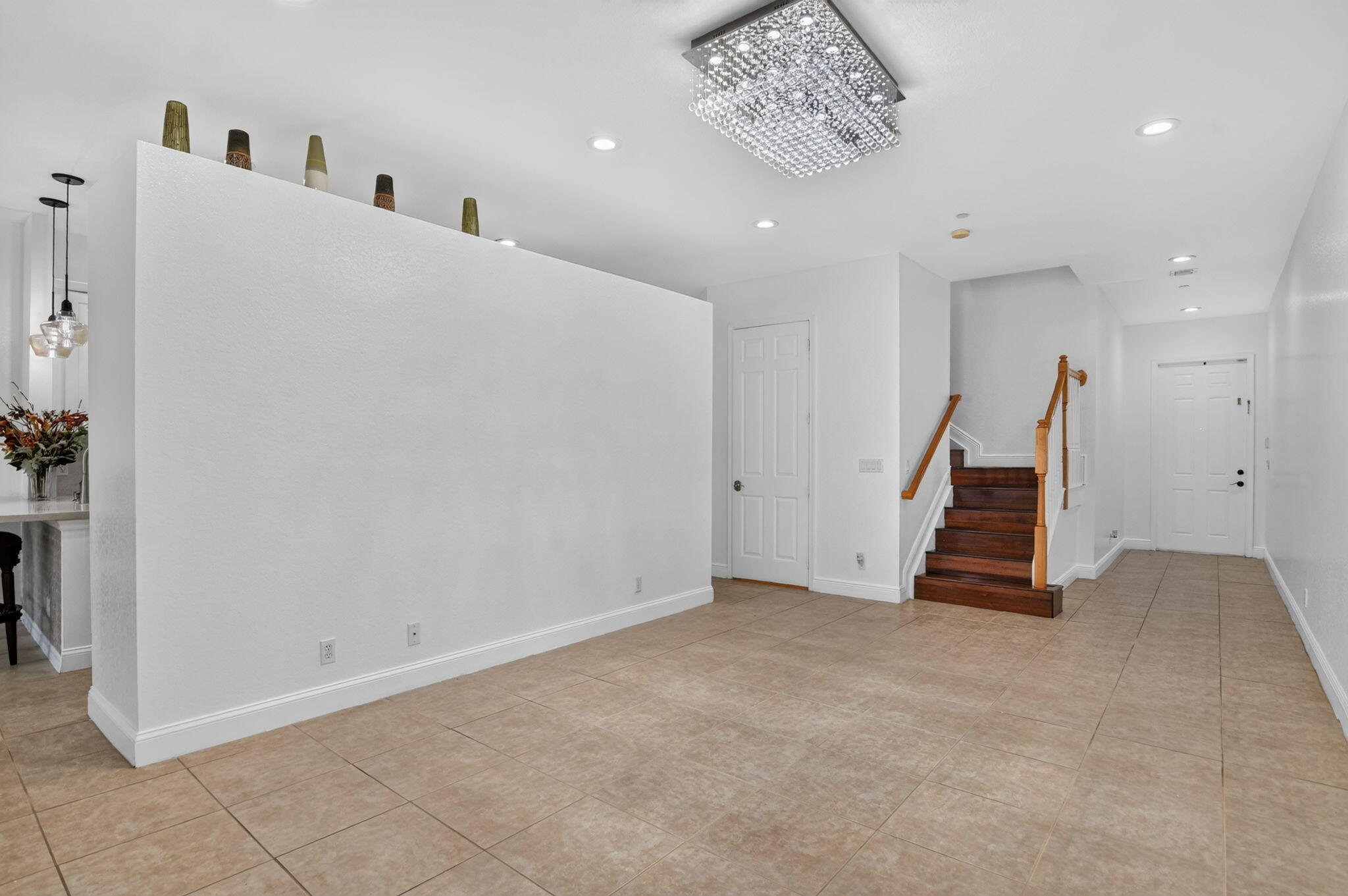 76 Landau Street Property Photo 8