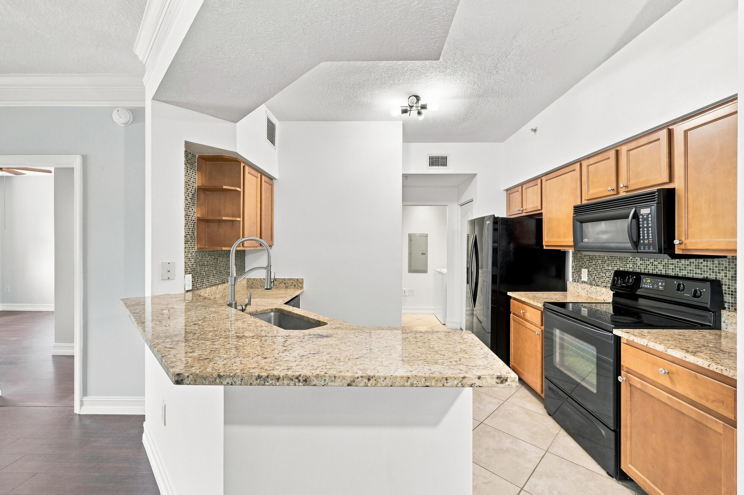 9873 Baywinds Drive 5109 Property Photo 16