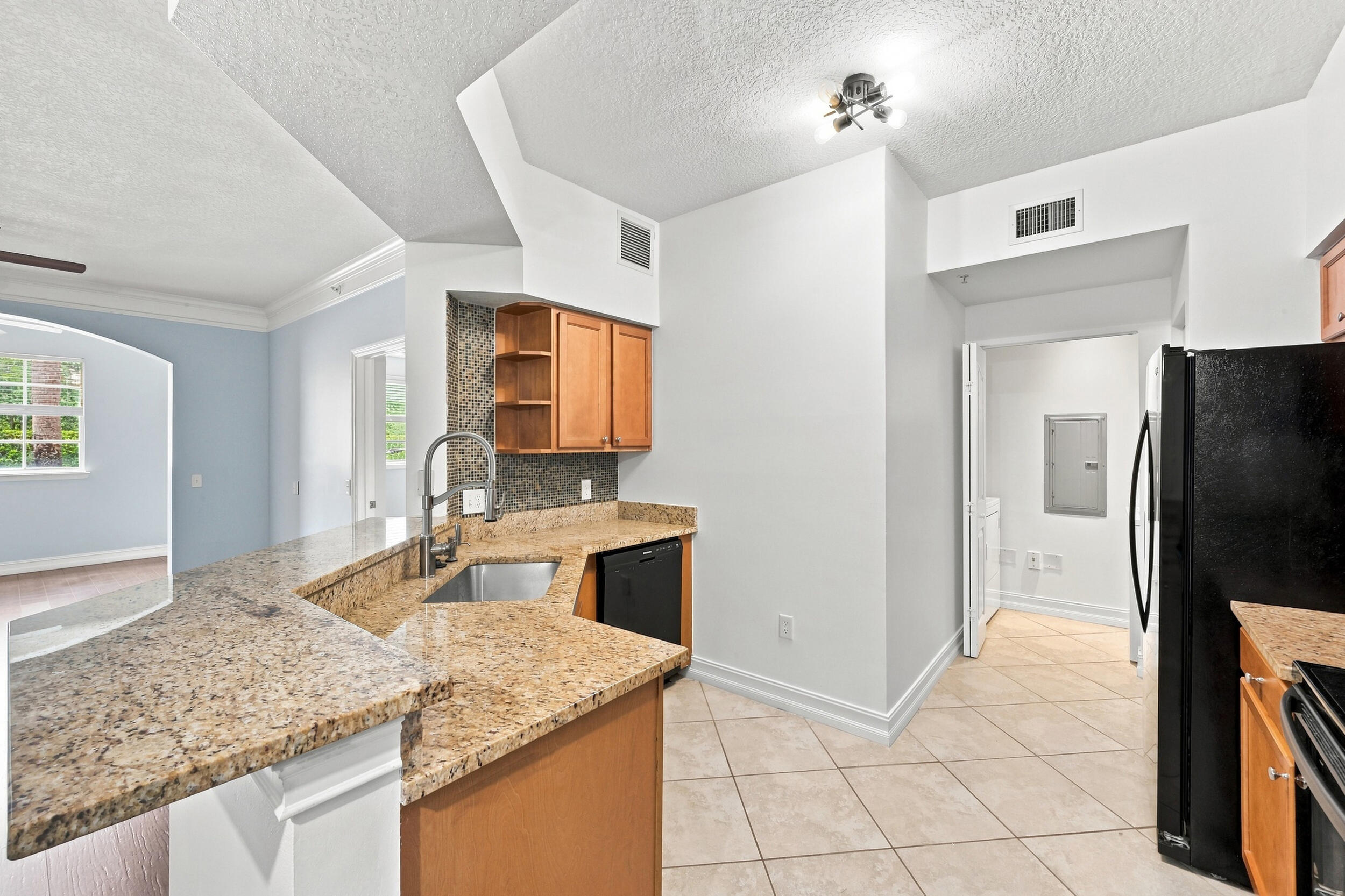 9873 Baywinds Drive 5109 Property Photo 17