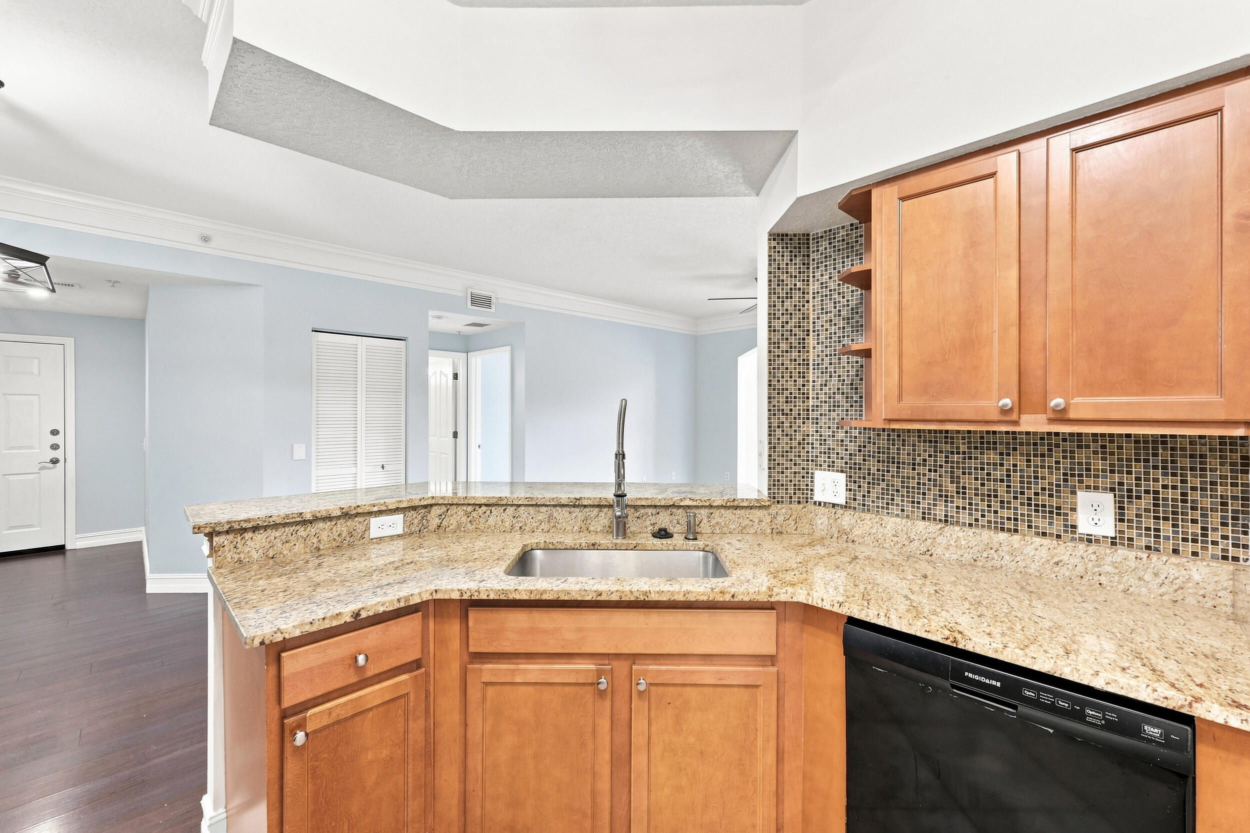 9873 Baywinds Drive 5109 Property Photo 18