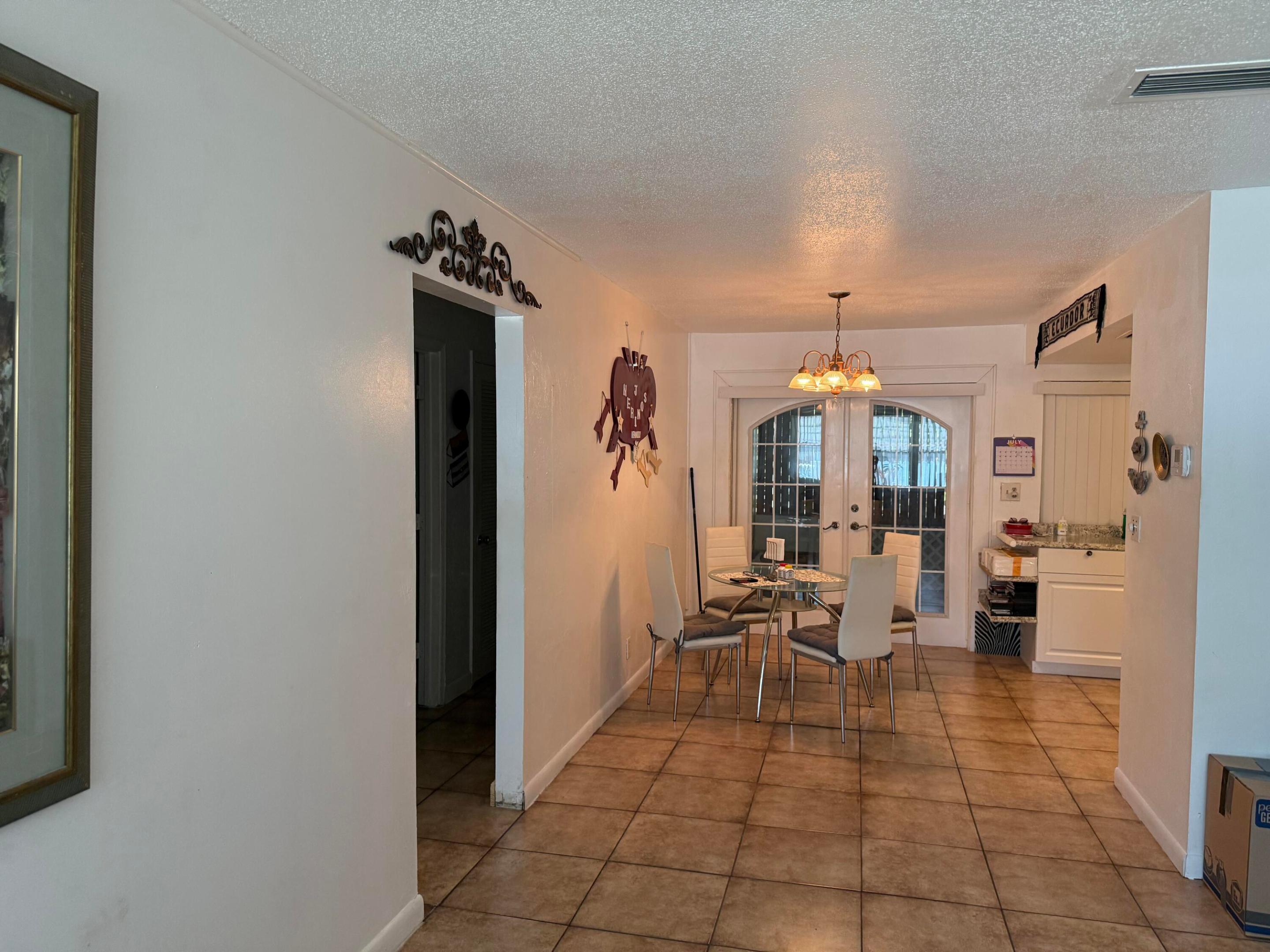 1625 Nw 66th Terrace Property Photo 13