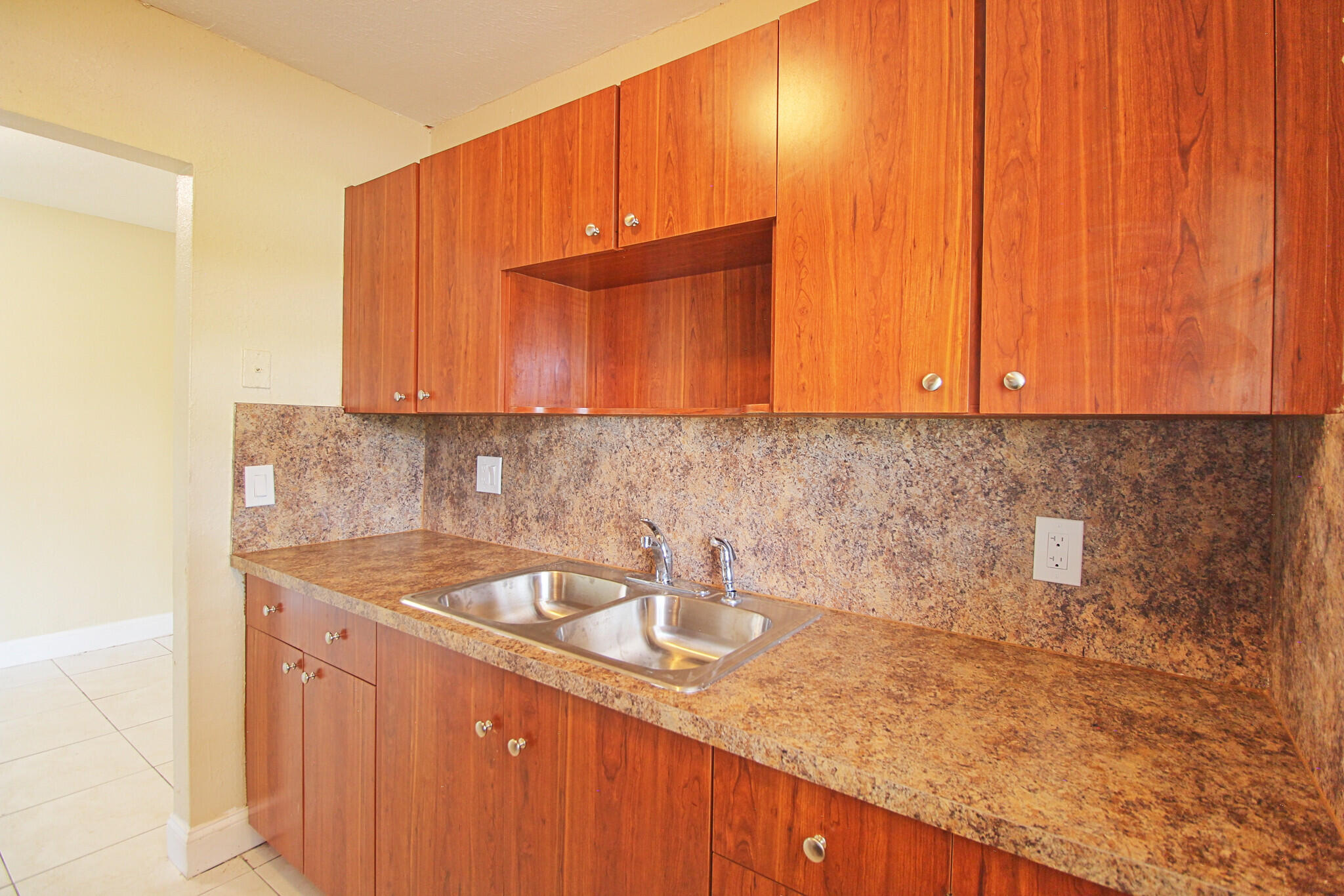 1045 Miami Boulevard A Property Photo 10
