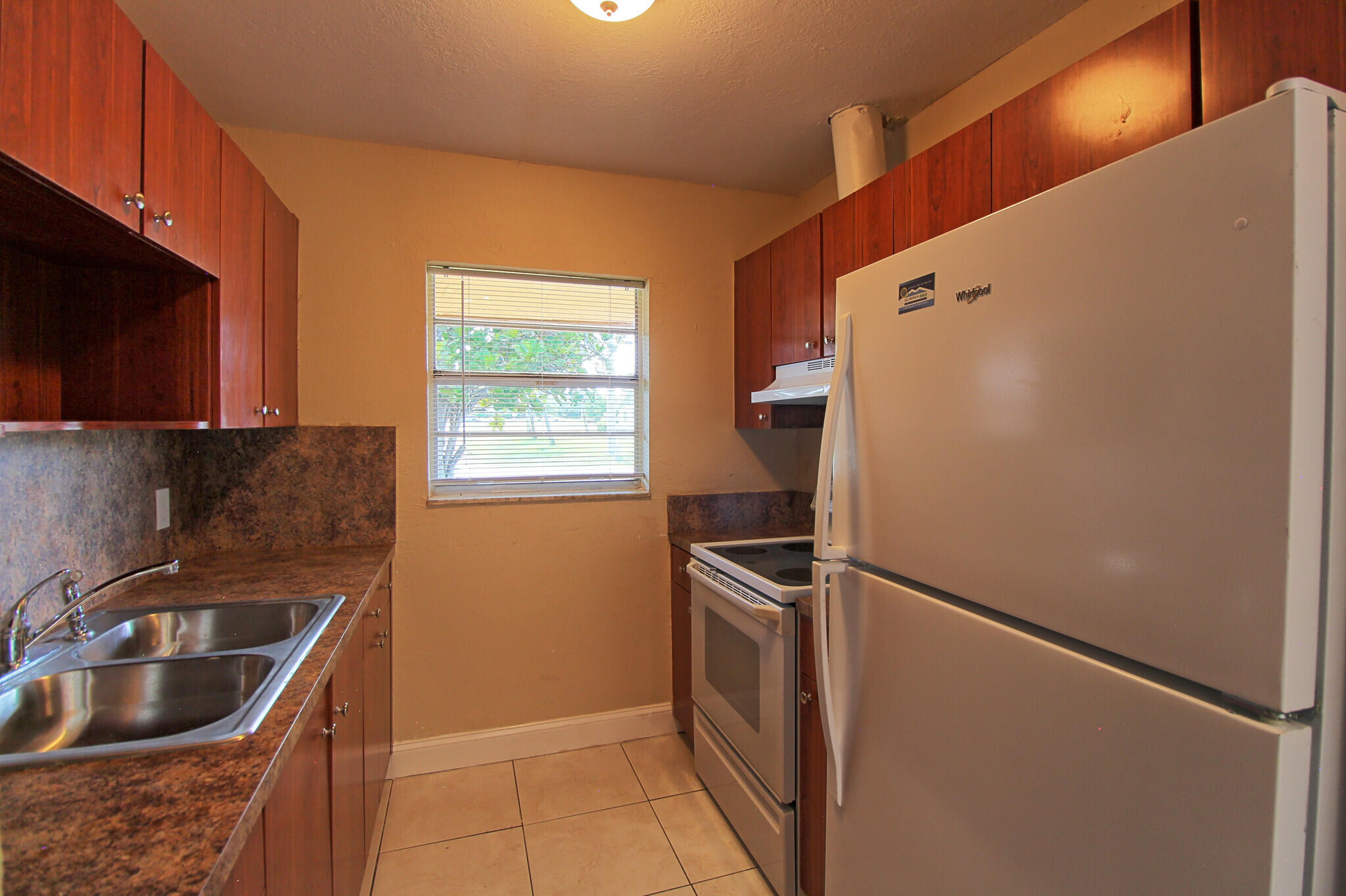 1045 Miami Boulevard A Property Photo 11