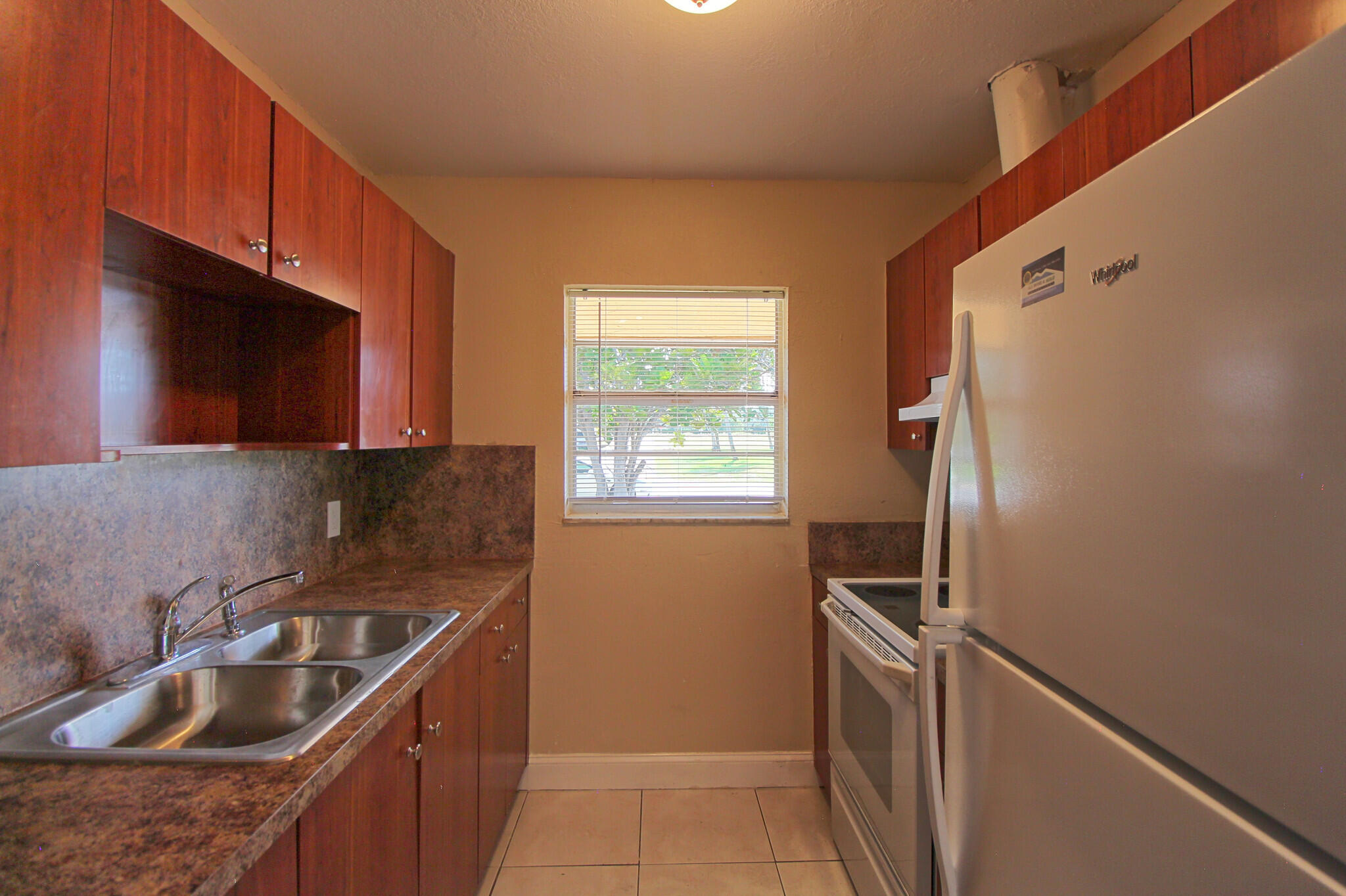 1045 Miami Boulevard A Property Photo 12