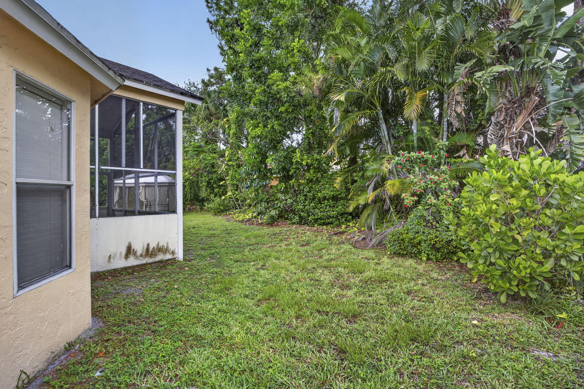 120 Paddock Lane Property Photo 39