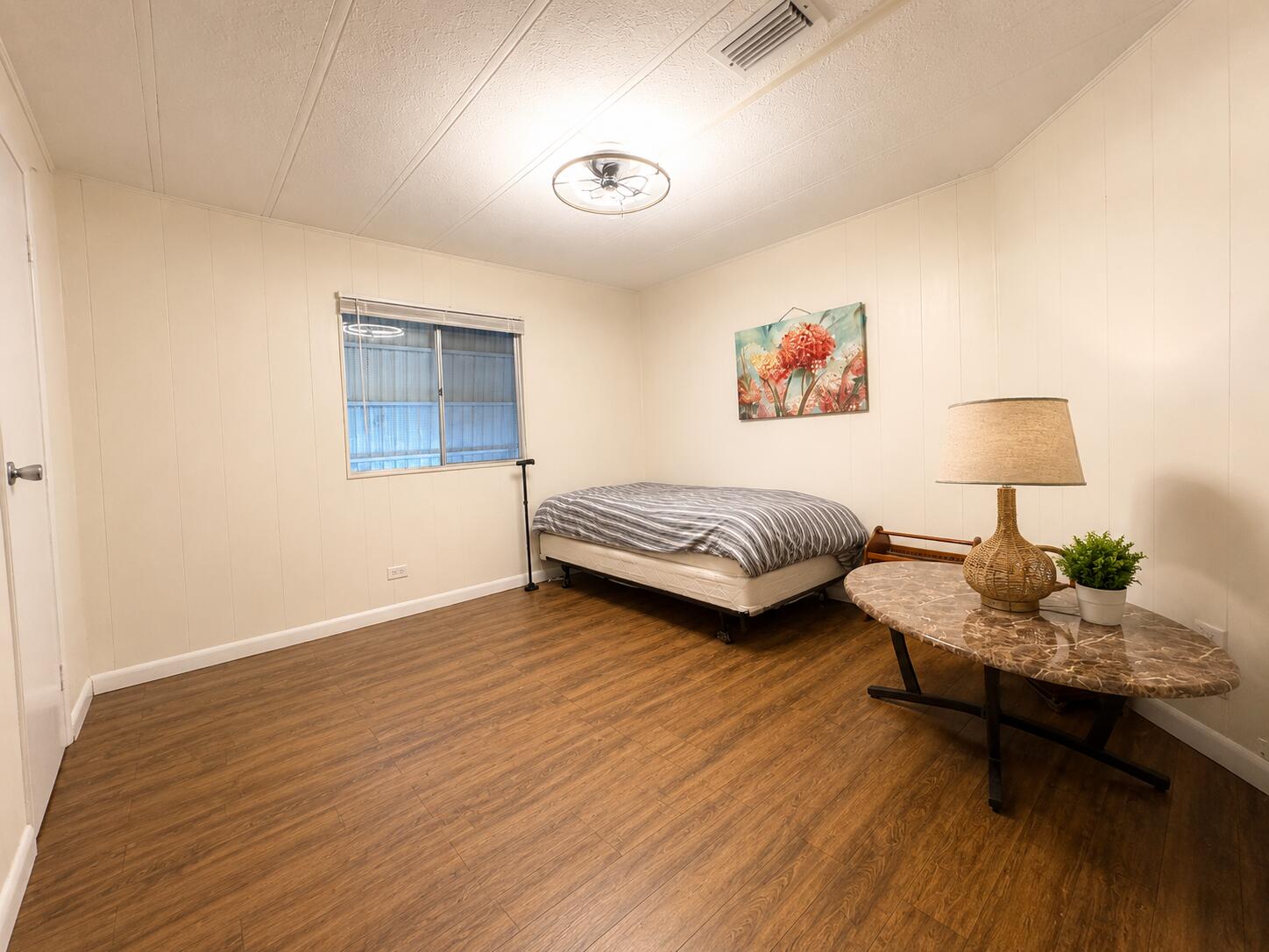 656 Sun Ray Court Property Photo 11