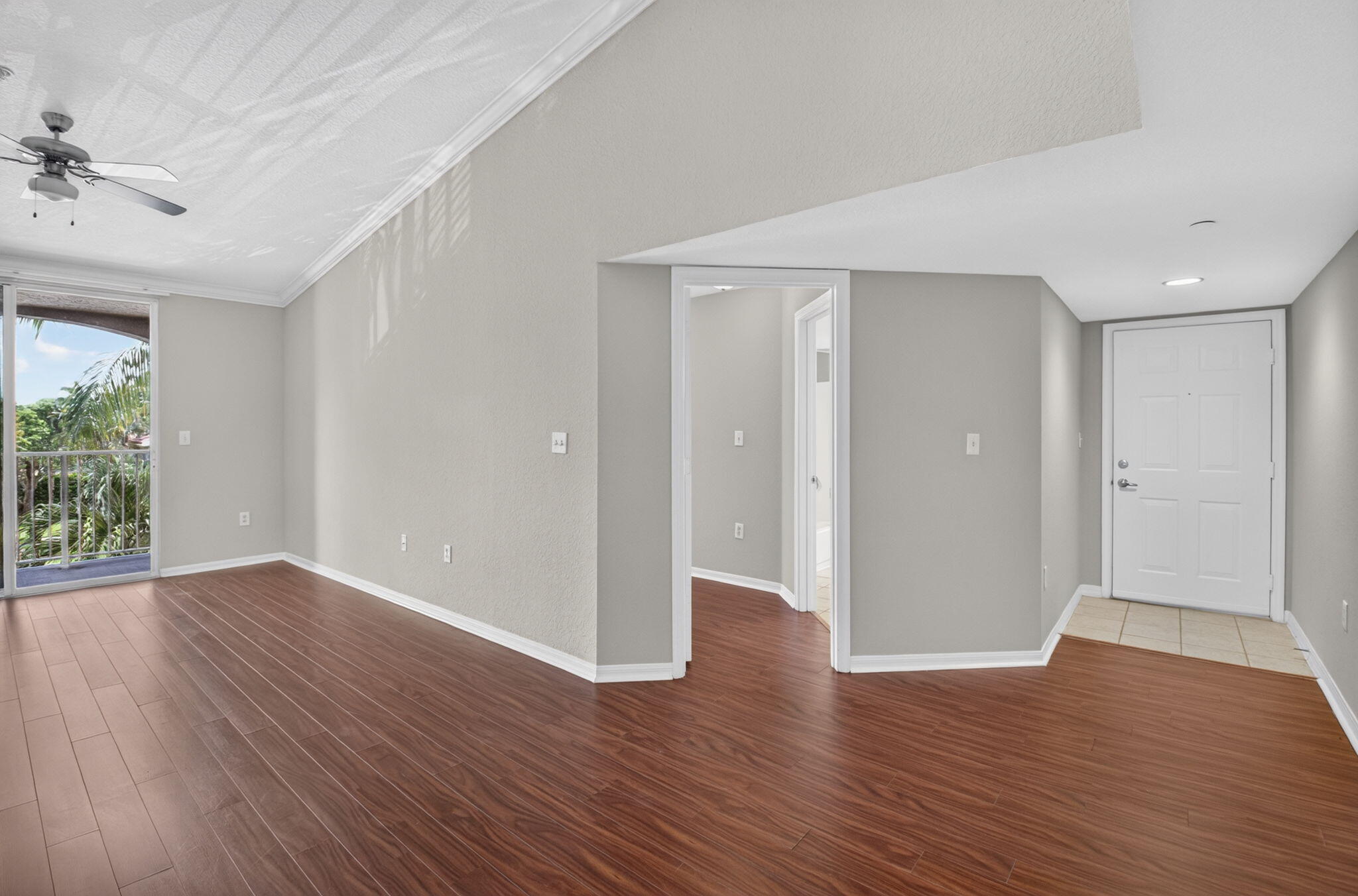 15135 Michelangelo Boulevard 303 Property Photo 4