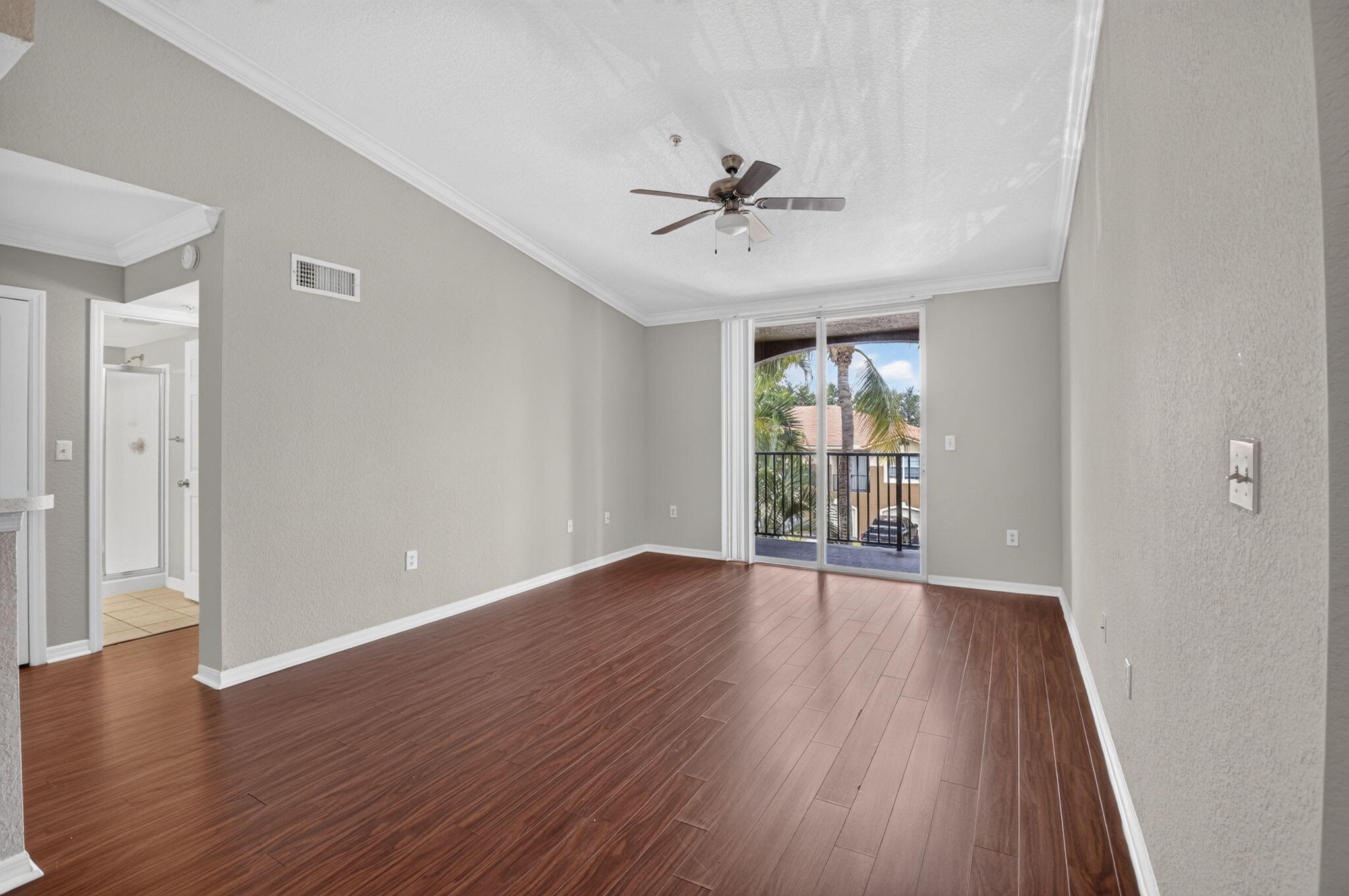 15135 Michelangelo Boulevard 303 Property Photo 8