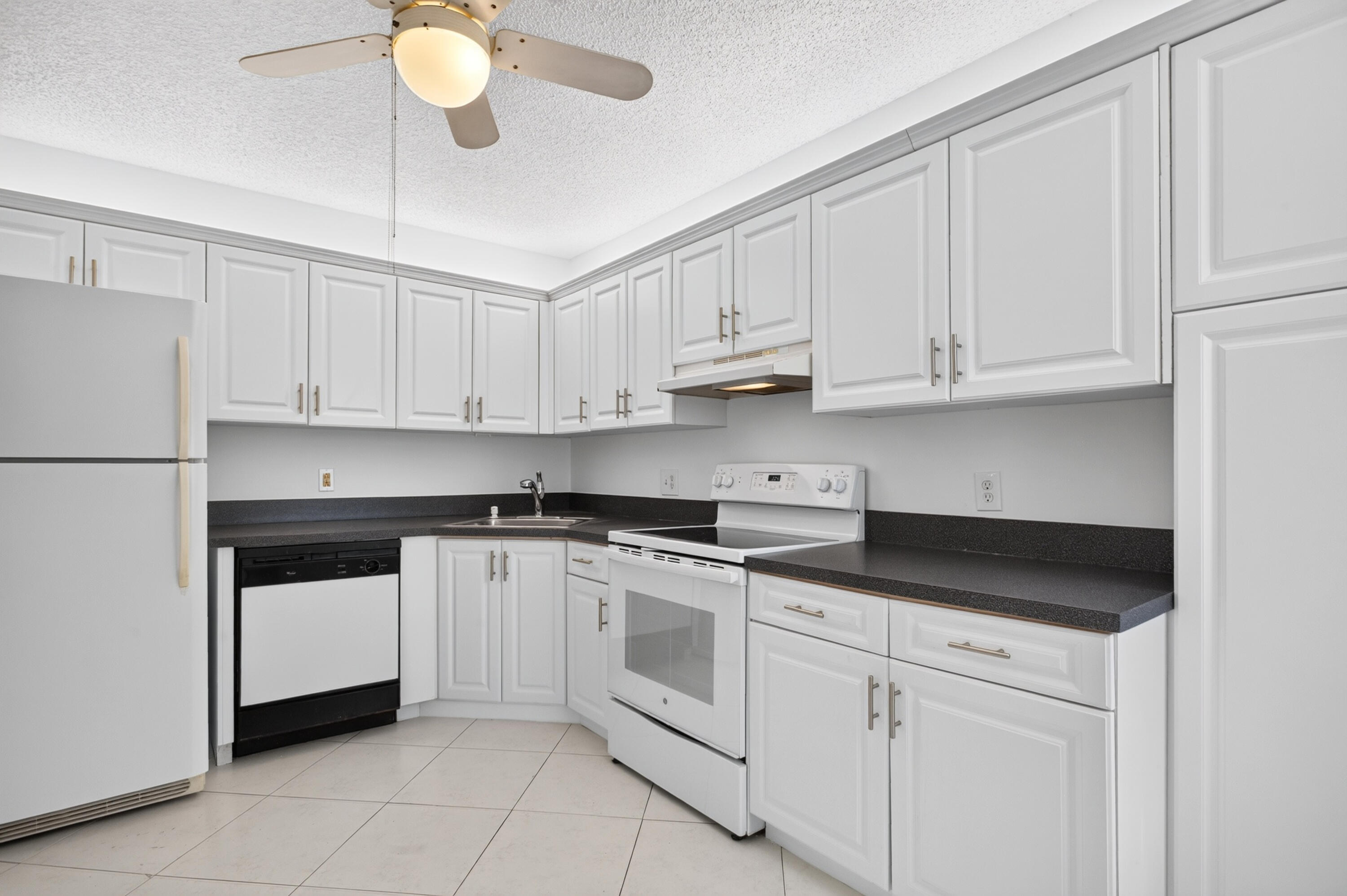 5283 Europa Drive D Property Photo 7