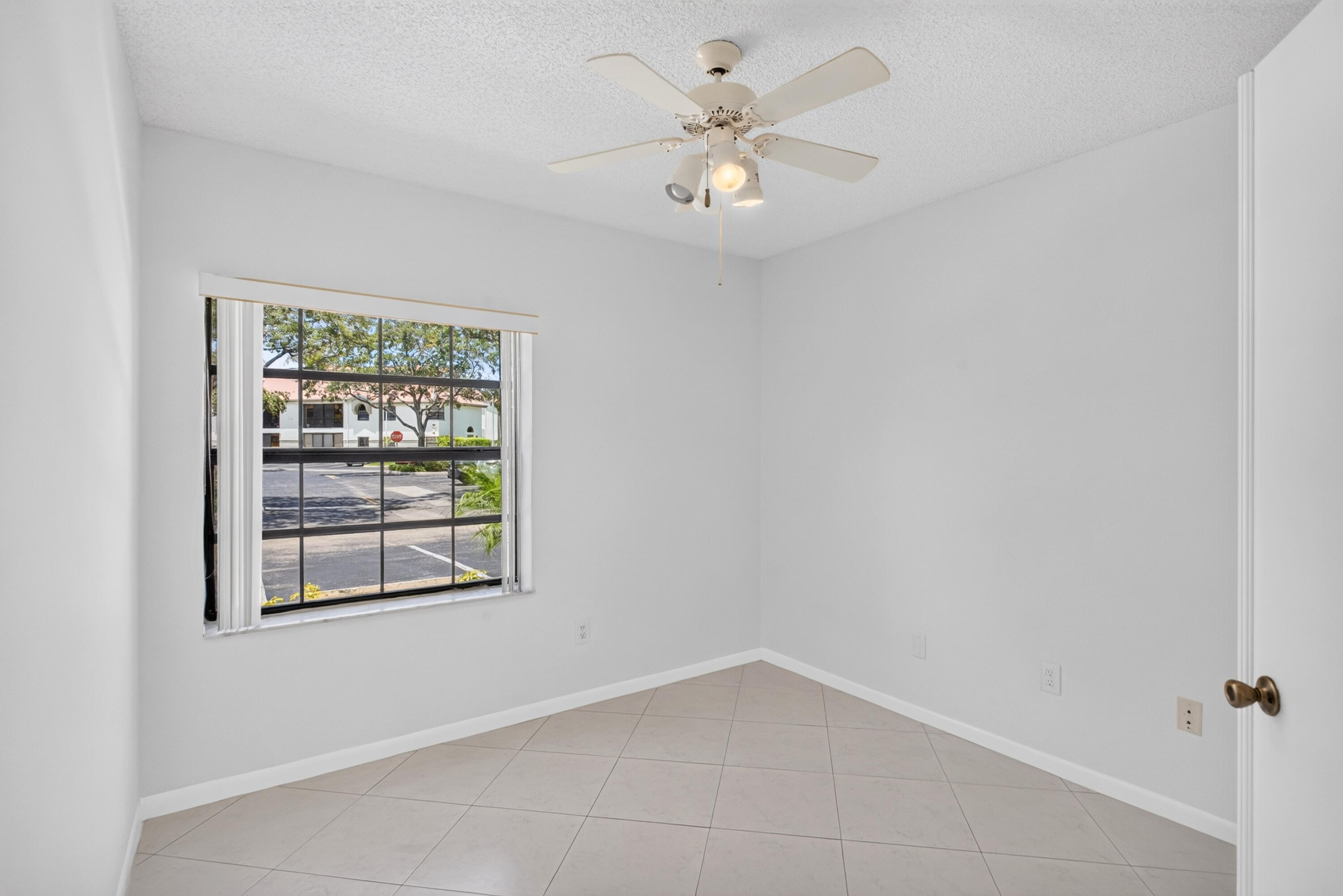 5283 Europa Drive D Property Photo 15