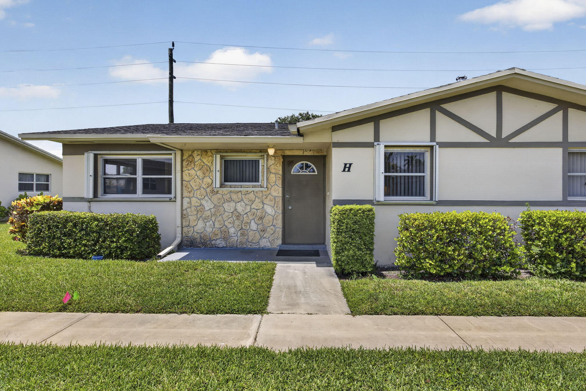 2521 Emory Drive W H Property Photo 1