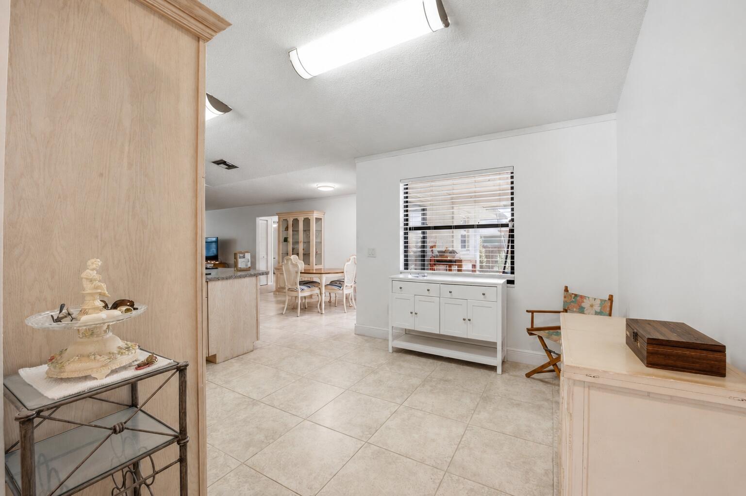 1081 Palama Way Property Photo 5
