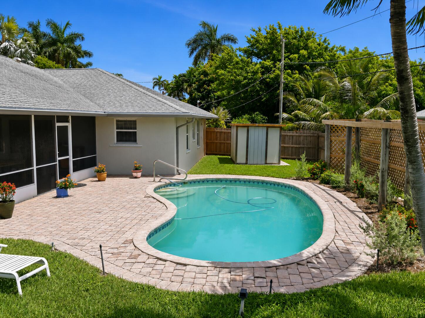 1081 Palama Way Property Photo 29