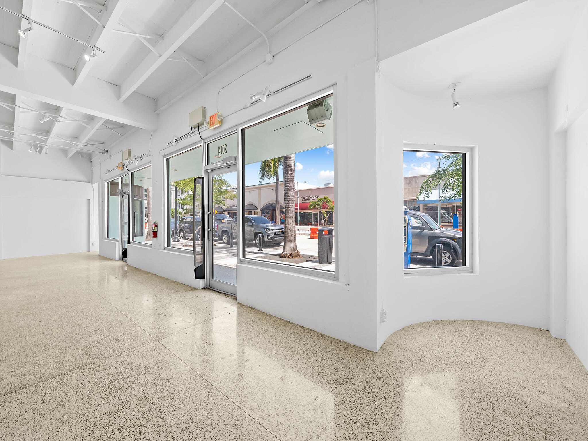 2014-2016 Harrison Street Property Photo 4