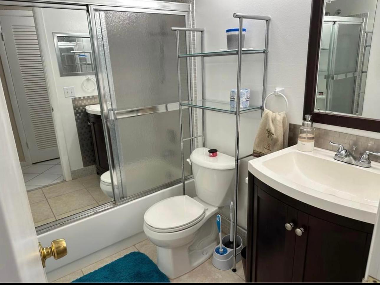 30 Westbury B Circle 30 Property Photo 6