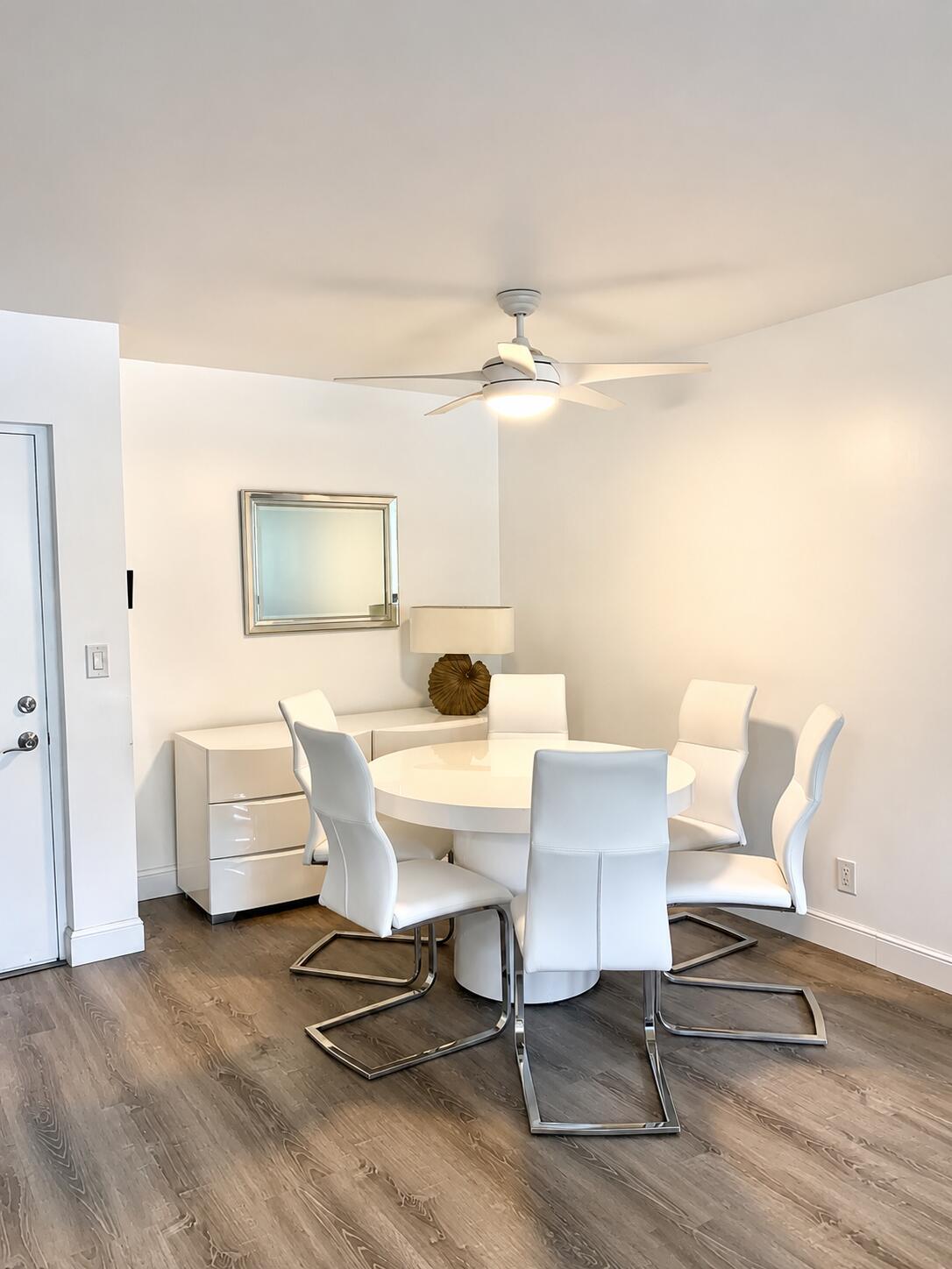 950 Egret Circle 5206 Property Photo 2