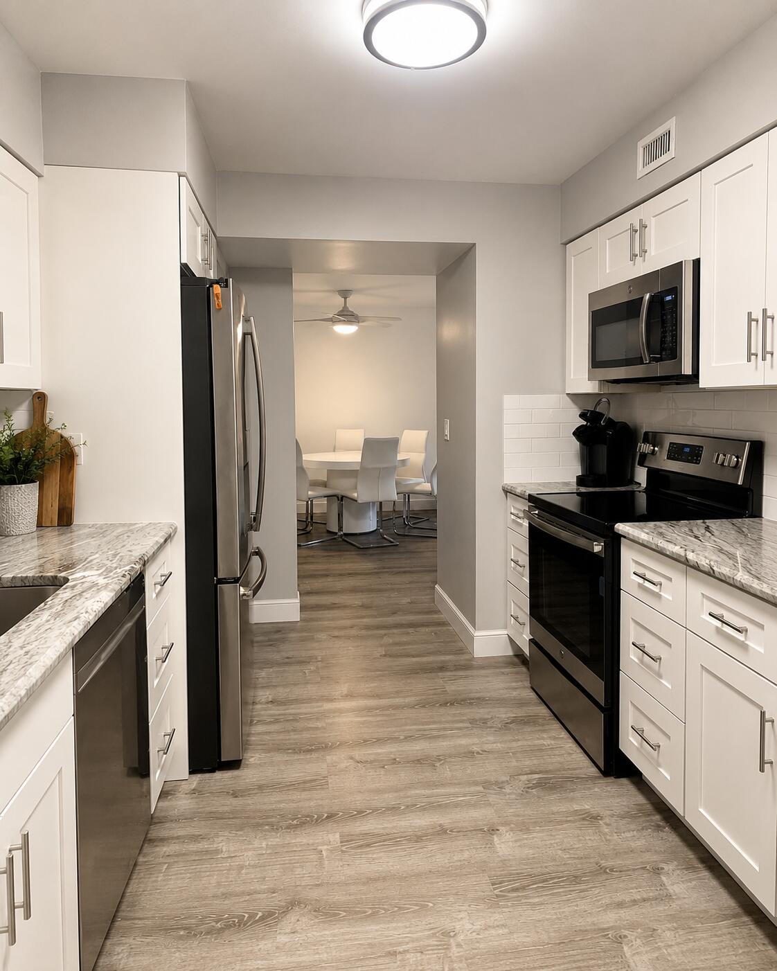 950 Egret Circle 5206 Property Photo 3