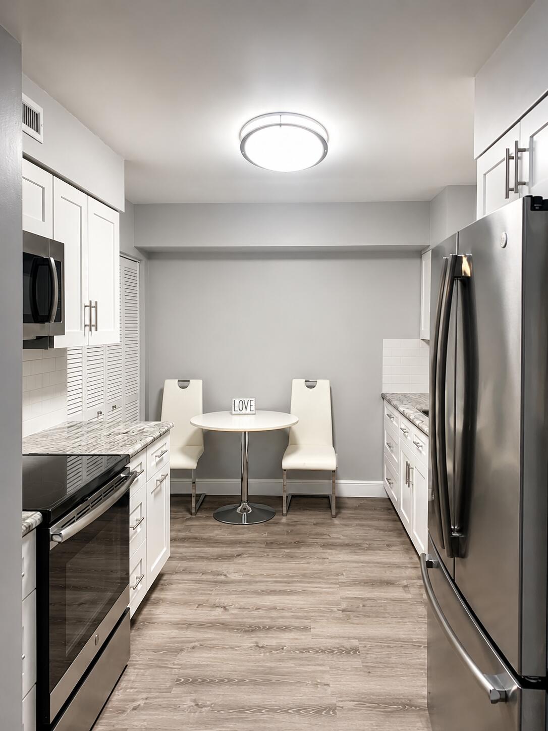950 Egret Circle 5206 Property Photo 4