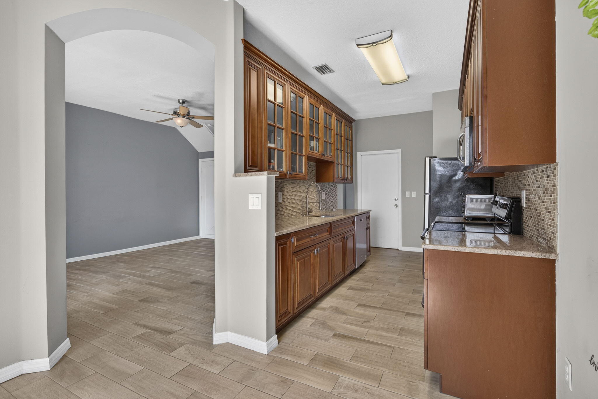 333 River Bluff Lane Property Photo 12