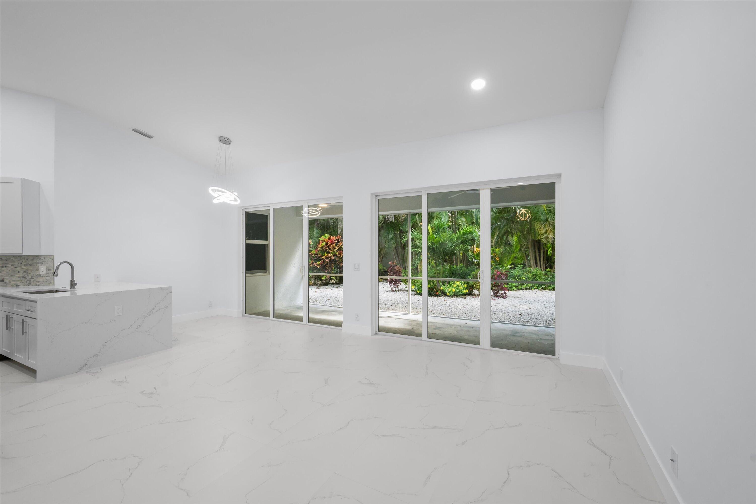 4521 Carlton Golf Drive Property Photo 9