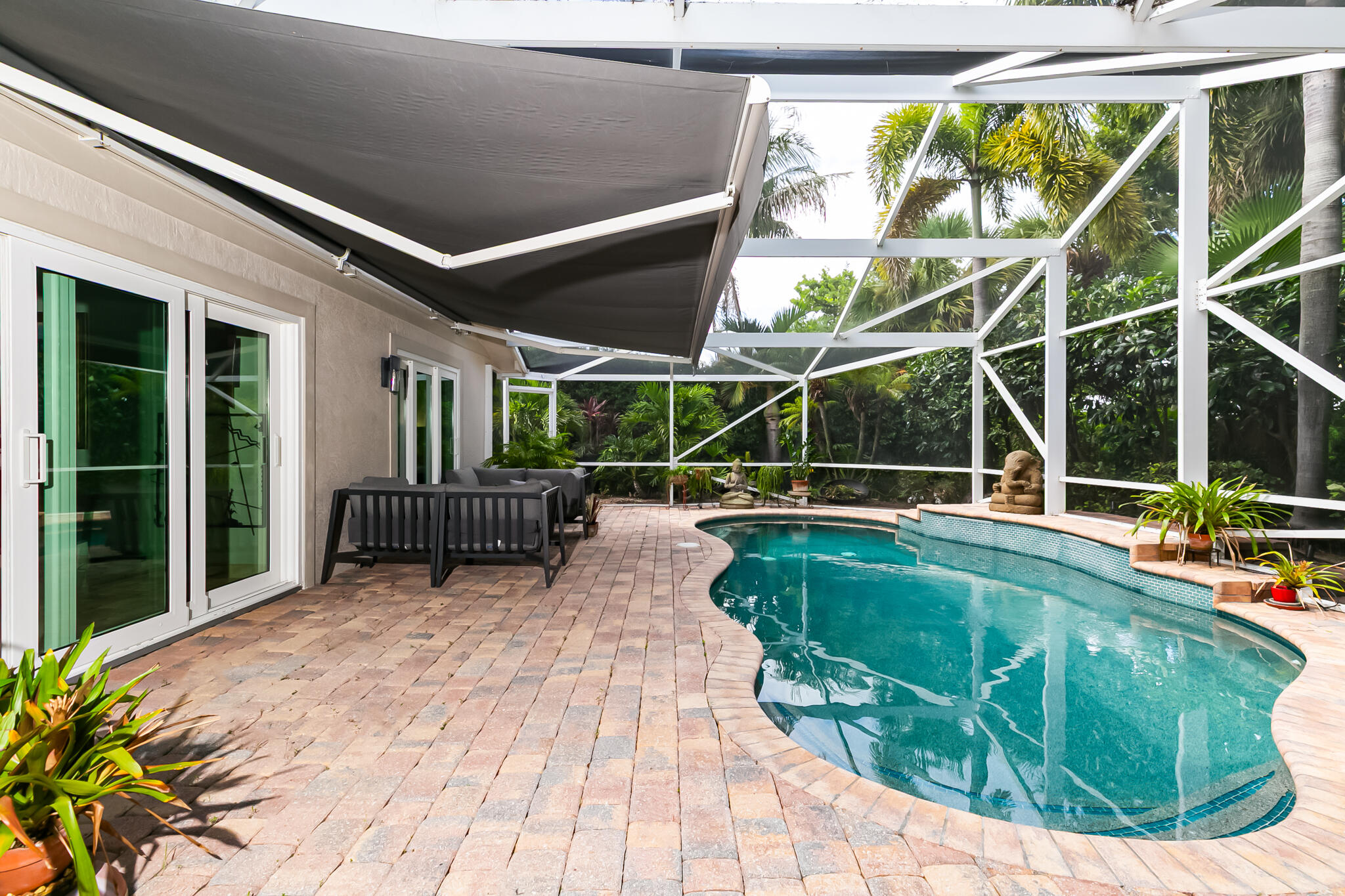 1606 Thumb Point Drive Property Photo 9