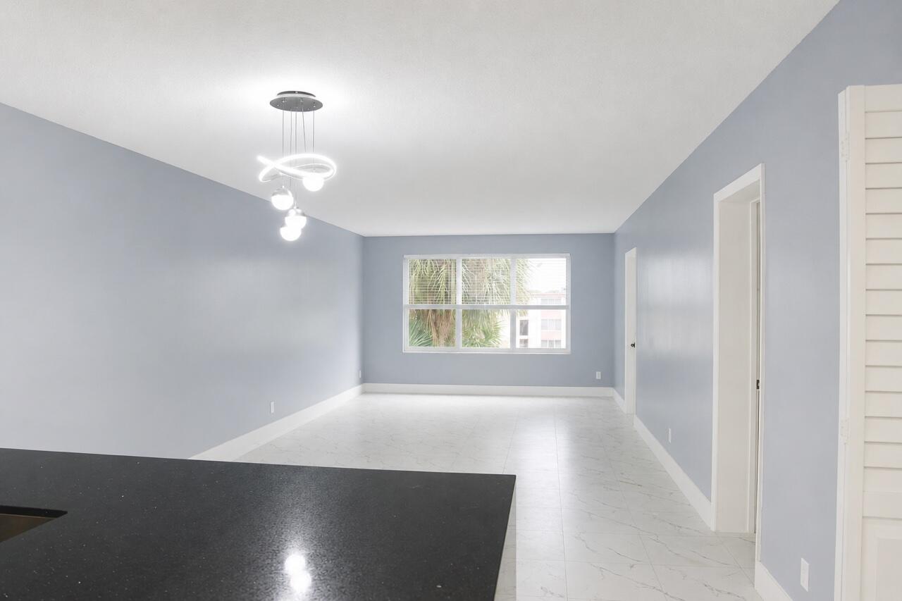 1103 Nw 58th Terrace 317 Property Photo 6