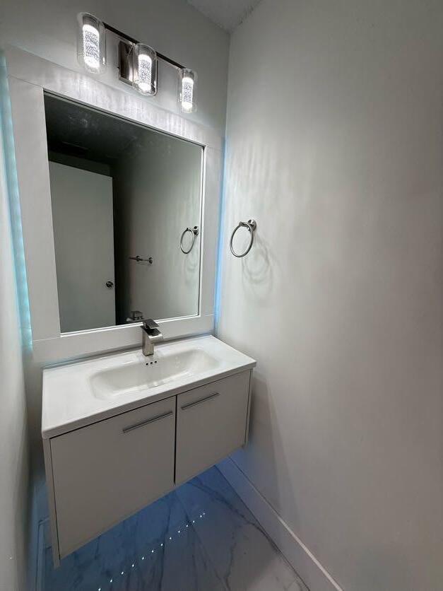 5140 Elmhurst Road B Property Photo 10