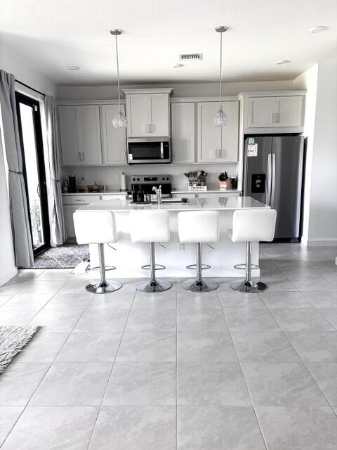 14043 Sw Thorens Drive Property Photo 4