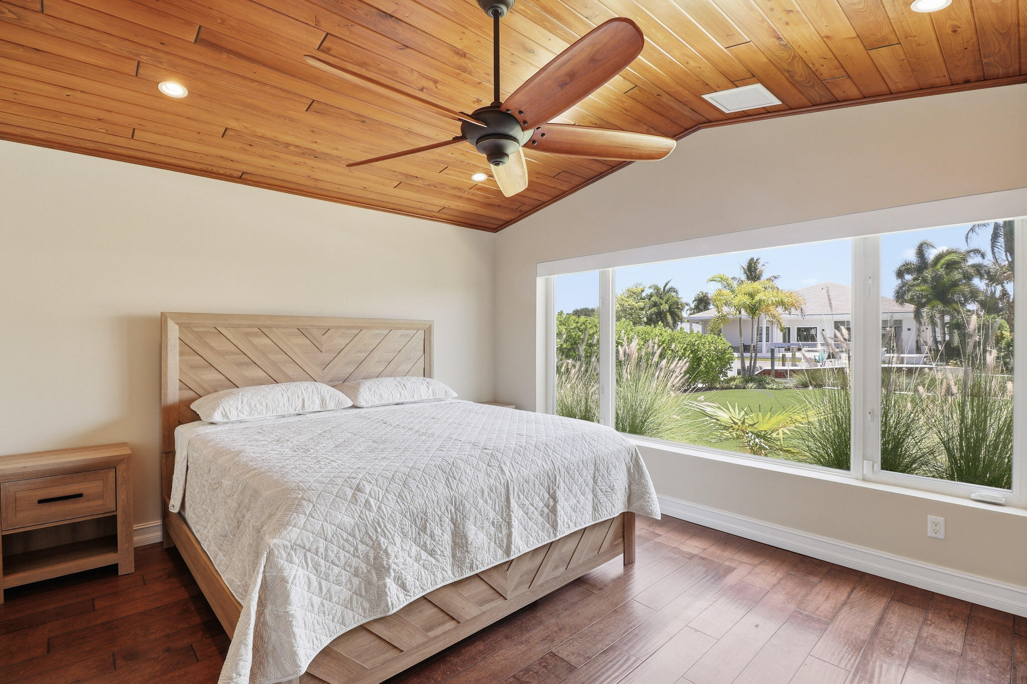 16 Leeward Circle Property Photo 26