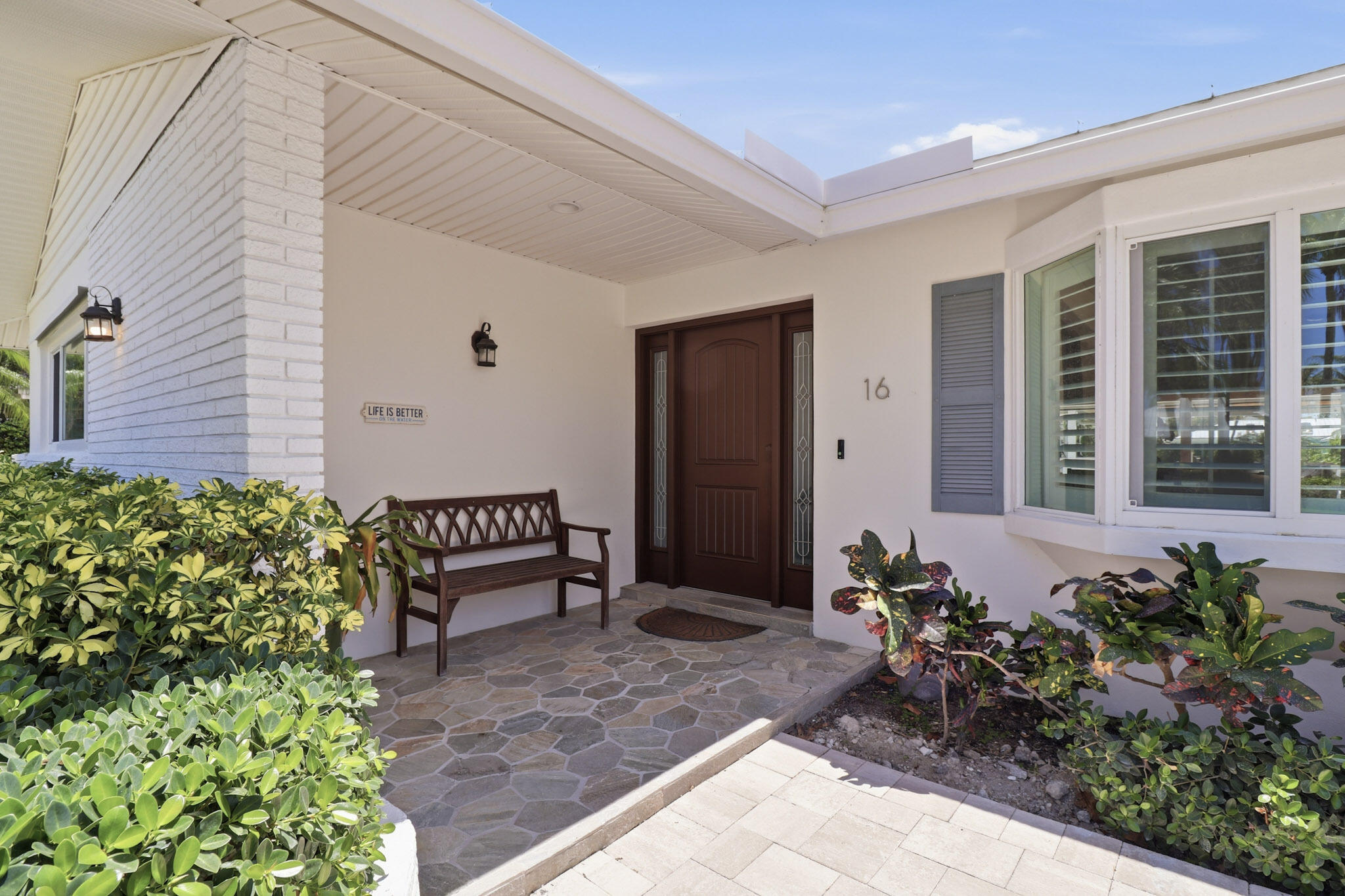 16 Leeward Circle Property Photo 46