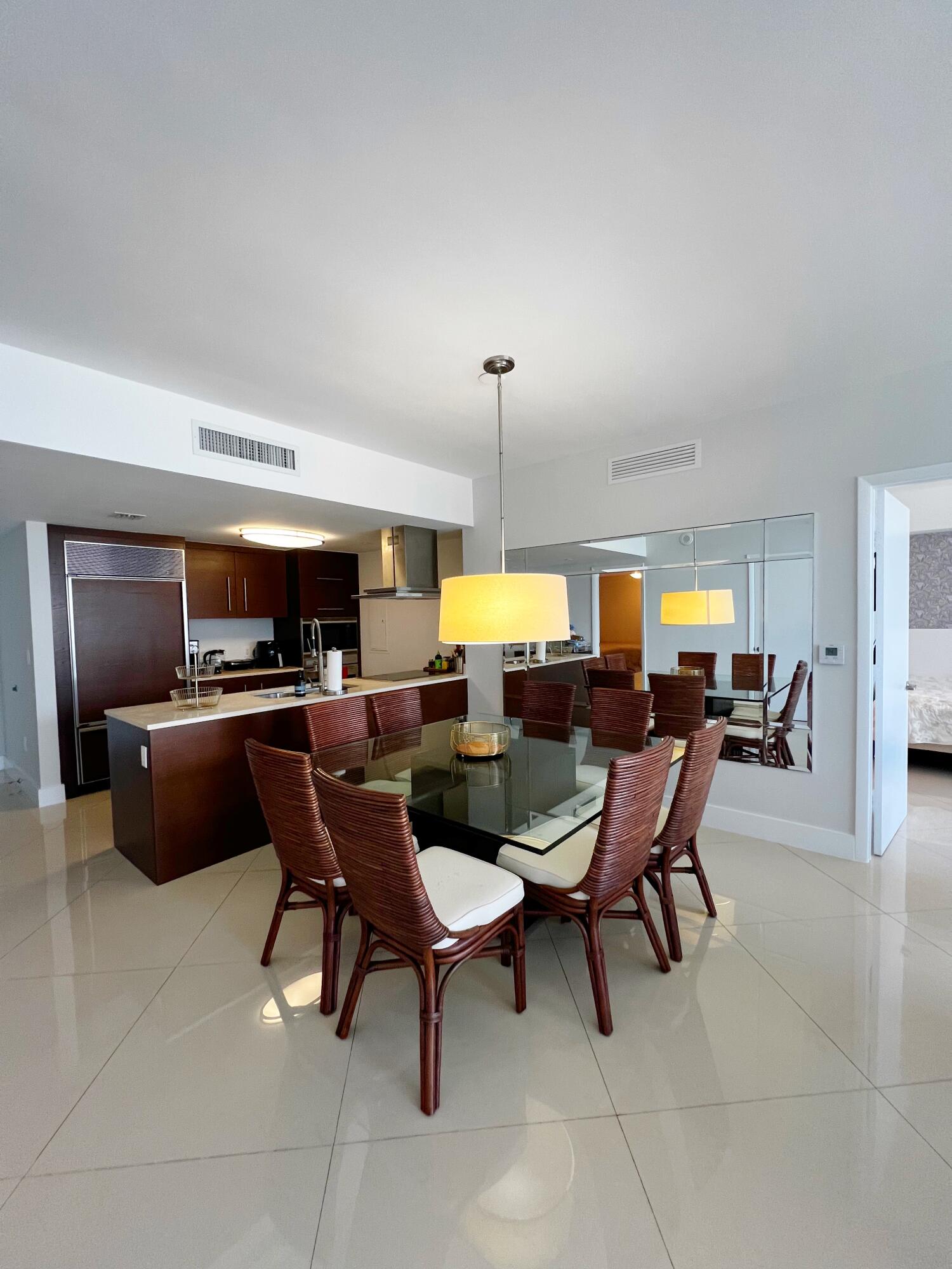 495 Brickell Avenue 1605 Property Photo 7