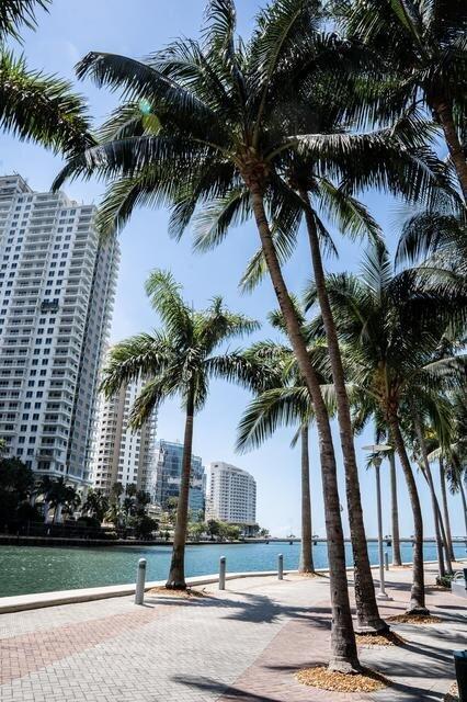 495 Brickell Avenue 1605 Property Photo 36