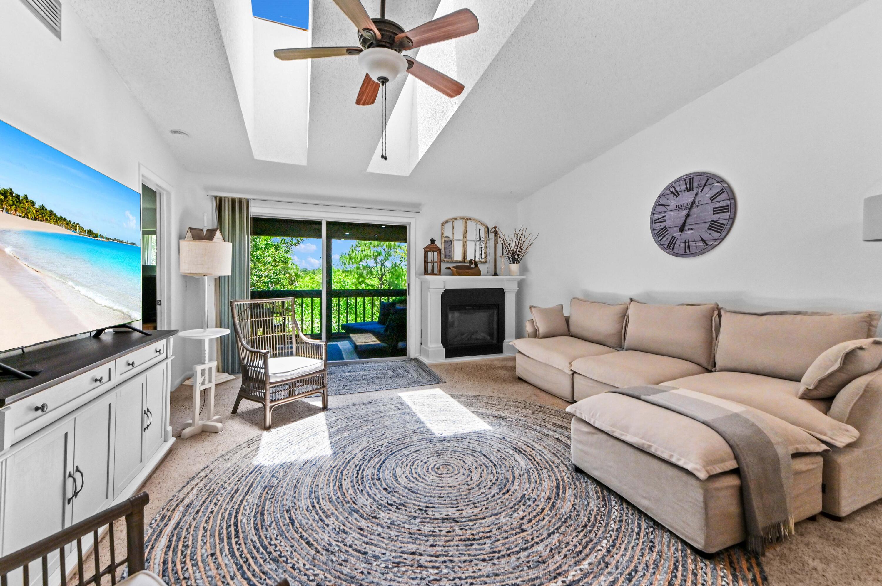 8259 SE Croft Circle L-7