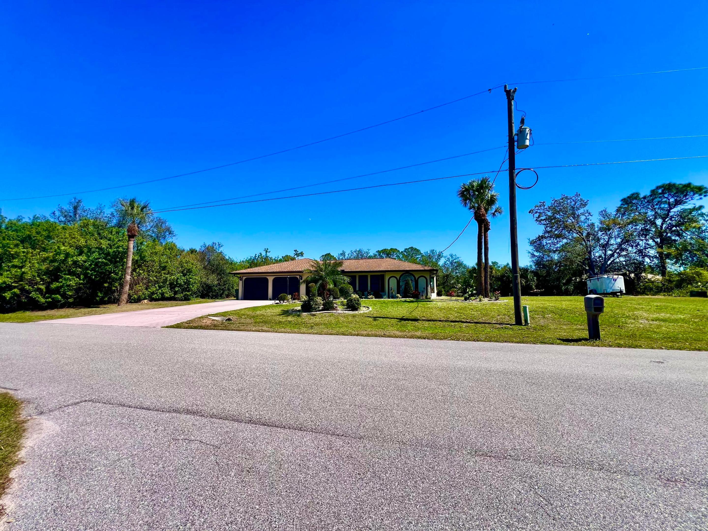 12142 Joyner Avenue Property Photo 4