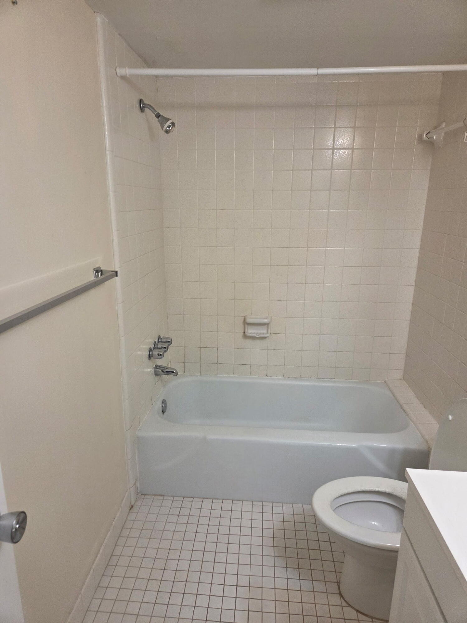 2302 SUNRISE Boulevard 105 Property Photo 1
