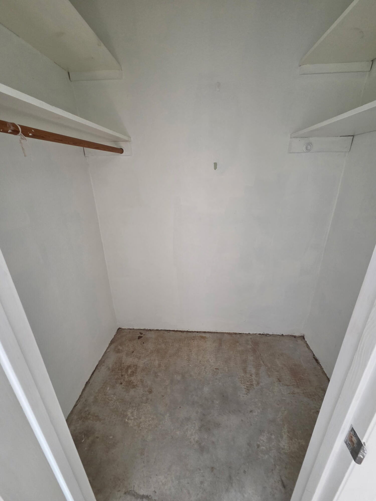 2302 Sunrise Boulevard 105 Property Photo 10