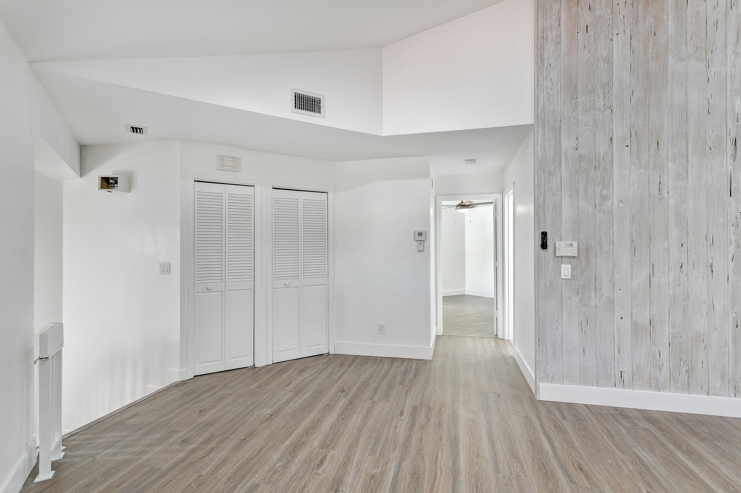 205 Sea Oats Drive E Property Photo 10
